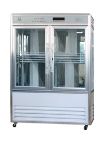 LRH-550生化培養箱