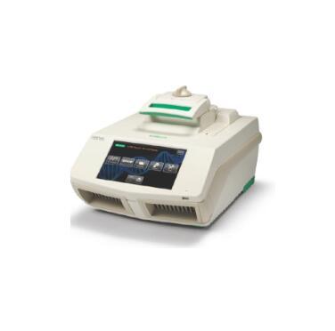C1000 Touch™96孔深孔PCR 仪