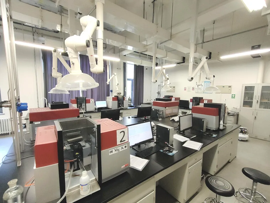 上海光谱为北京化工大学化学实验ZX提供重金属检测实验解决方案