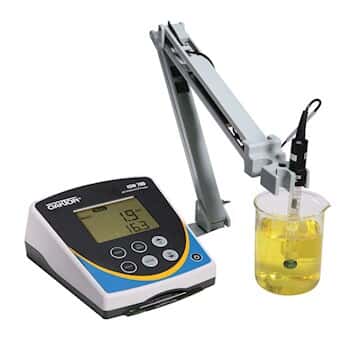 Oakton pH/Ion 700 带探头的 Ion 700 台式测量仪