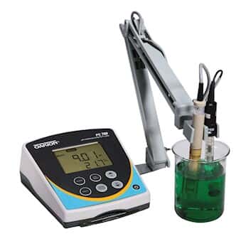 Oakton PC700 PC 700 Benchtop Meter with Electrode Stand