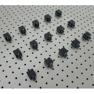 北京联英精机精密型手动角位台光学测量位移台小型微调位移调整滑台光学实验工作平台