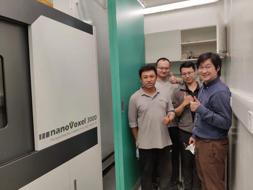 香港科技大学顺利安装三英显微CT