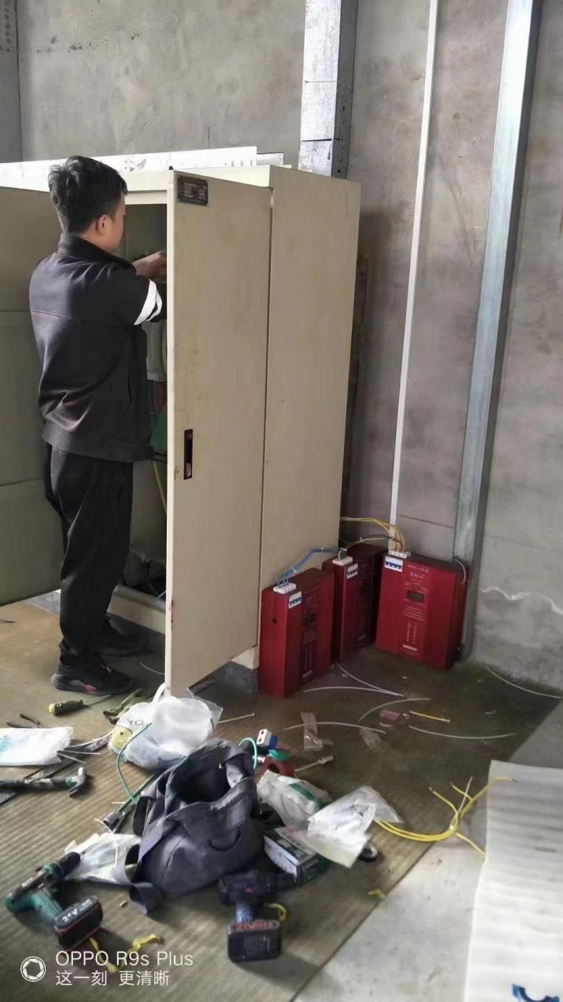 重庆电超人数码智能节电器在廊坊机械厂的安装案例