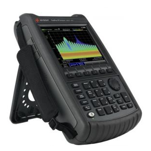 N9913C FieldFox C Handheld RF AnalyzerZL