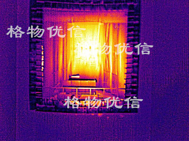 吸热器的热成像图.jpg