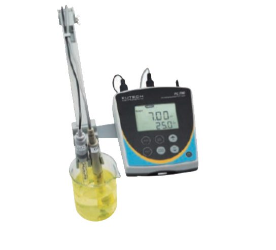 美国Eutech优特  PC 700 pH/电导率多参数测量仪