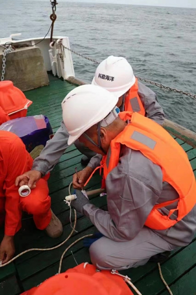 烟台科勘海洋为中科院南海所做潜标投放工作