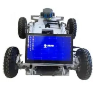 北斗高精度导航技术的自动驾驶实验智能小车