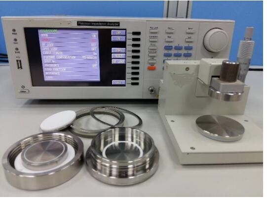 YTJD-200型液态材料介电常数测试仪.jpg