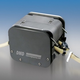 低脉动泵头DMD25  高精度分配、中流量灌装，全金属结构，坚固耐用