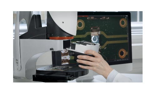 徕卡数码显微镜DVM6物镜更换： 插入即可观察