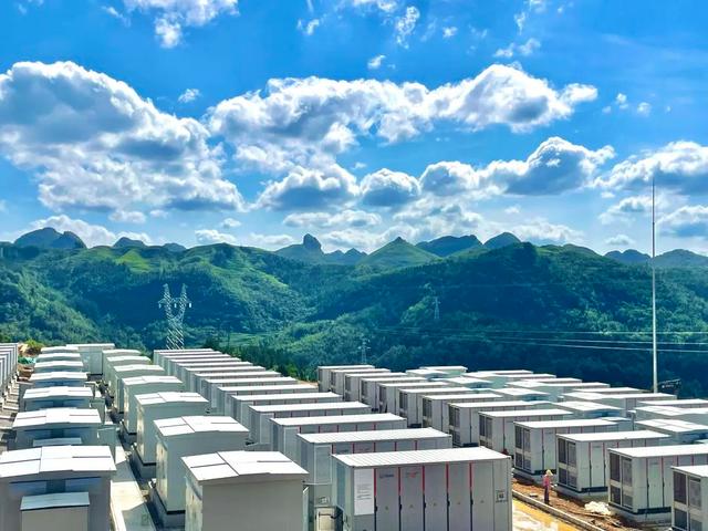 特斯拉上海储能超级工厂预计明年开始投产 仪器行业如何应对储能蓬勃发展？
