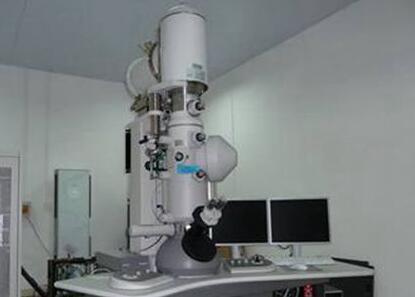 低温透射电镜的特点及应用