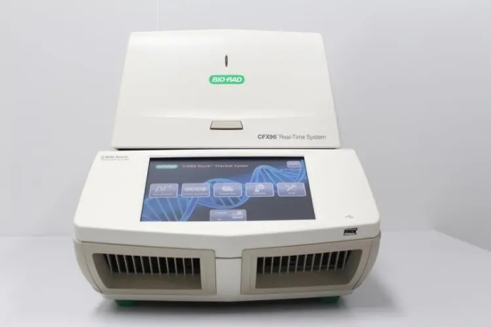 荧光定量PCR检测仪.jpg