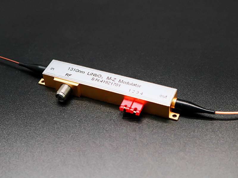 1310nm 铌酸锂高频相位调制器（10GHZ电光带宽）