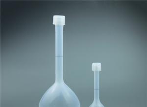 PFA材质耐腐蚀容量瓶定容精准