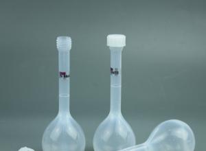 PFA容量瓶A级定容瓶进口原料材质稳定长期使用溶出析出少